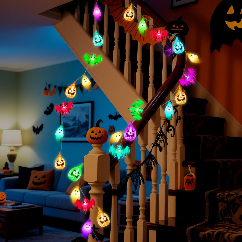 Oziral Halloween Lights Outdoor Indoor 14.76 ft 30 LED Pumpkin Bat Ghost Battery Operated String Lights Waterproof Halloween Decorations,8 Modes,Timer